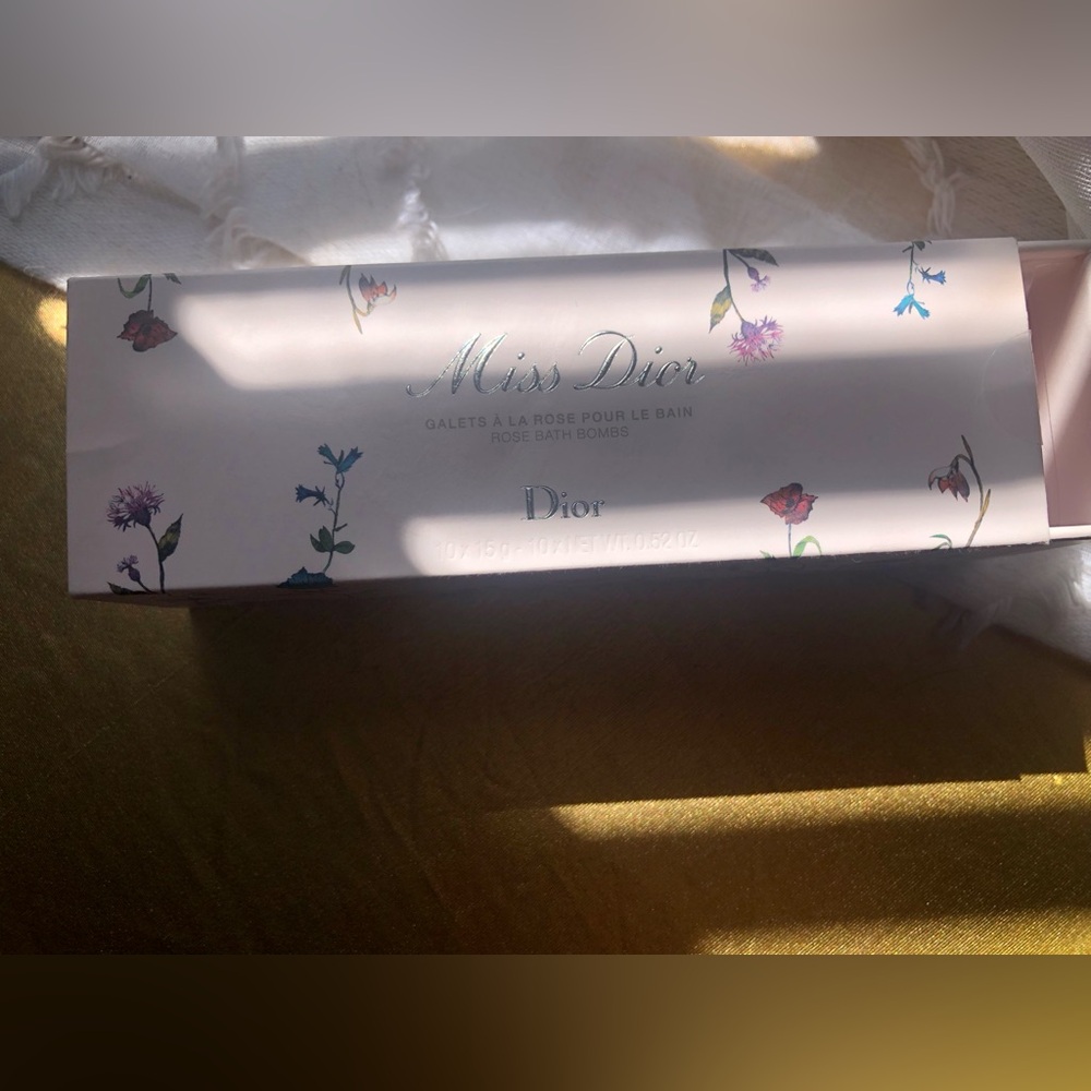 Miss Dior rose bath bombs